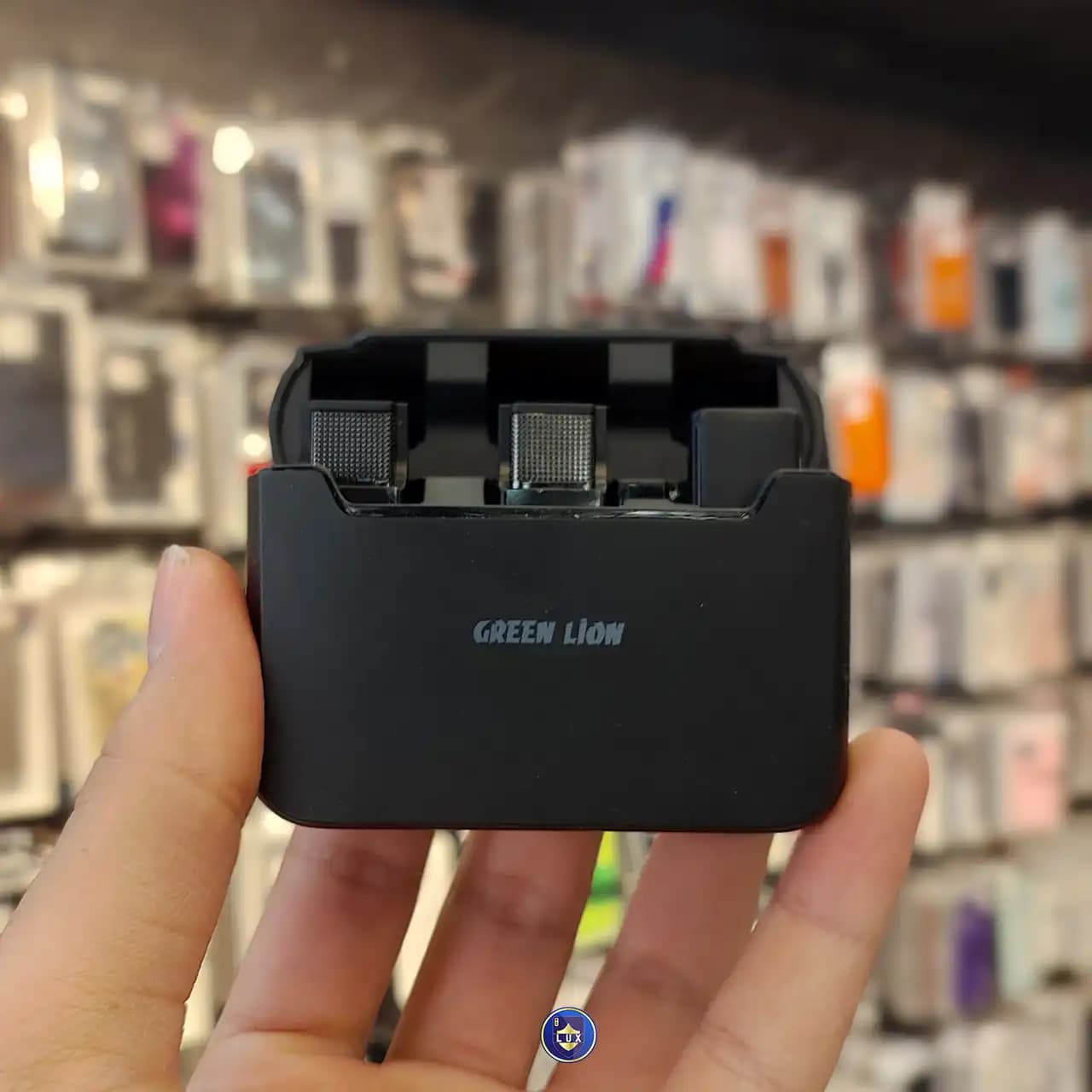 میکروفن بی سیم 2in1 DIGITAL DISPLAY LITHTNING گرین لاین — تصویر ۱۱