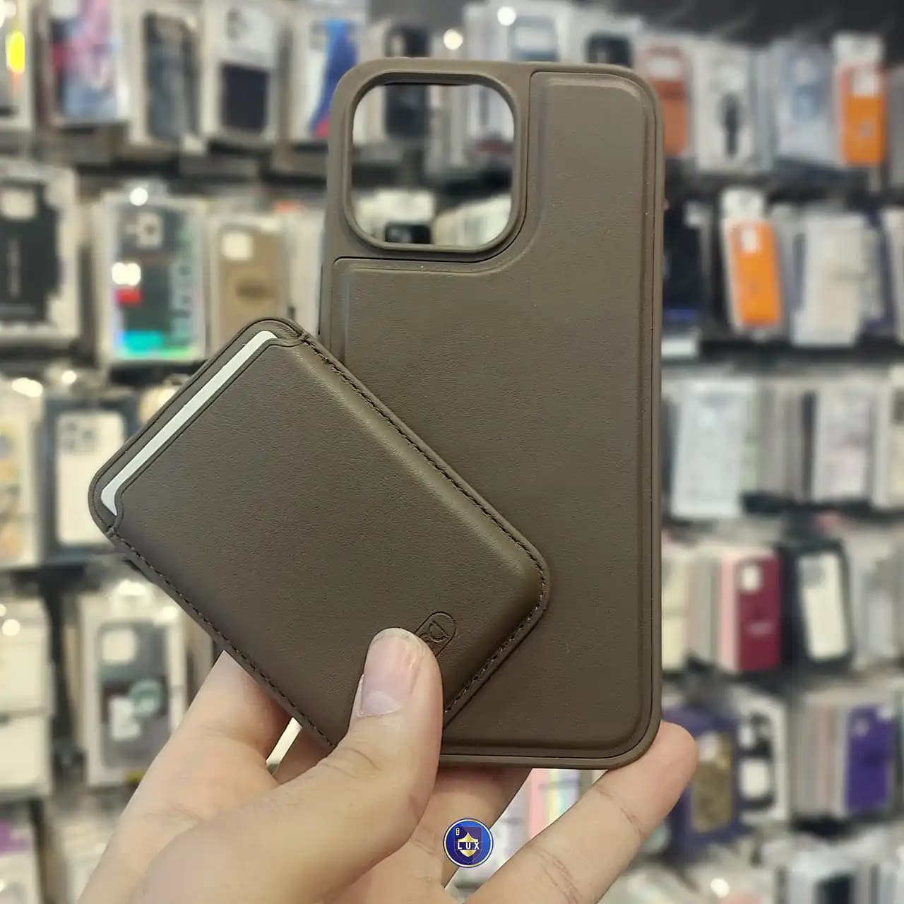 قاب اورجینال HDD چرمی ولت دار برای iPhone 15 Promax — تصویر ۲