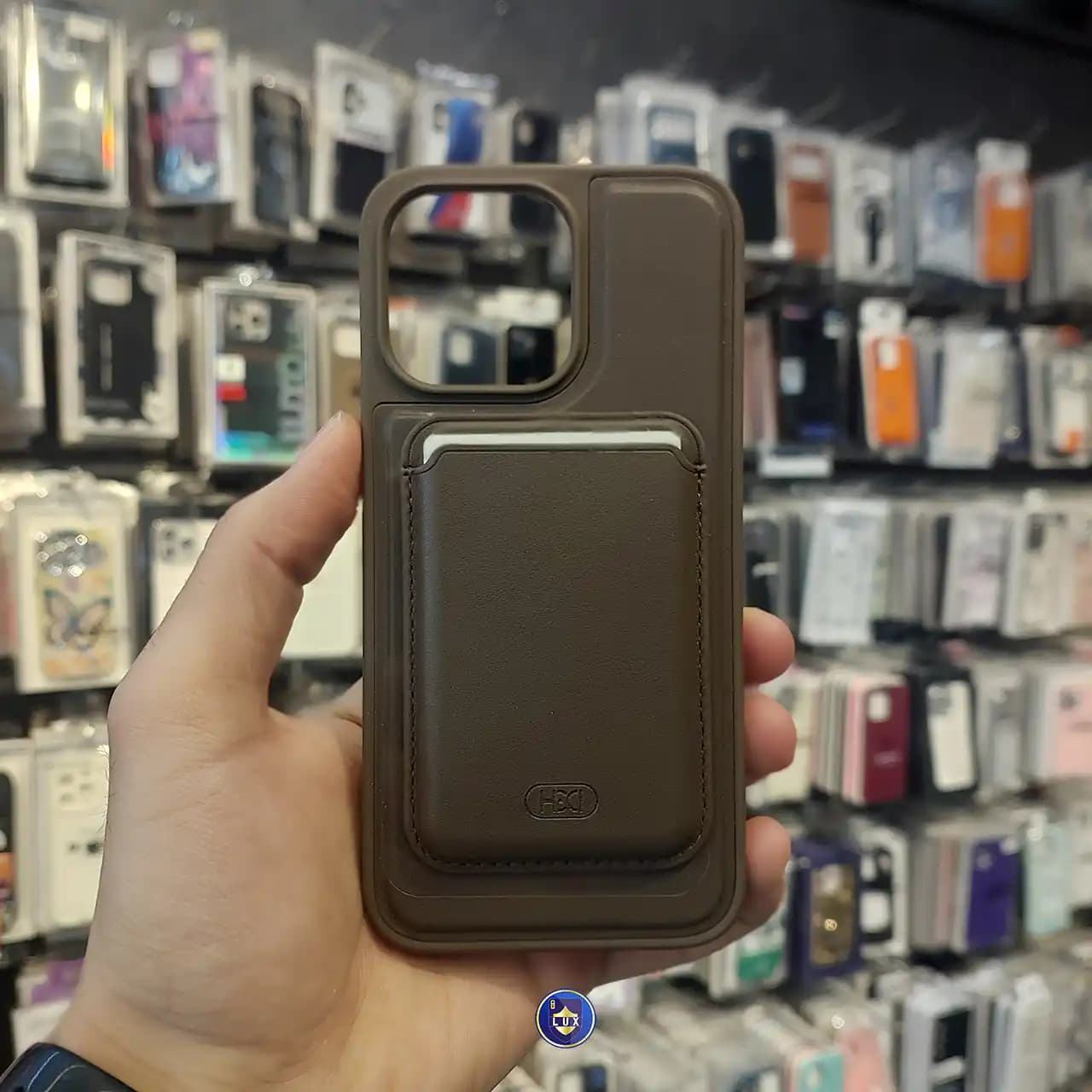 قاب اورجینال HDD چرمی ولت دار برای iPhone 15 Promax — تصویر ۴