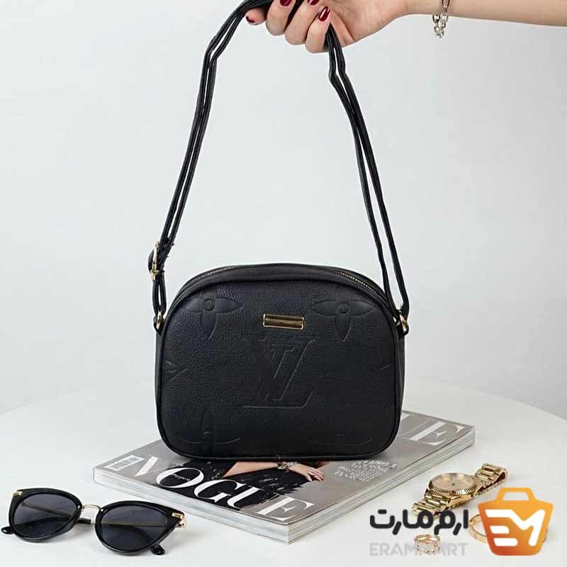 کیف پاسپورتی زنانه مدل LV درشت | ارم مارت