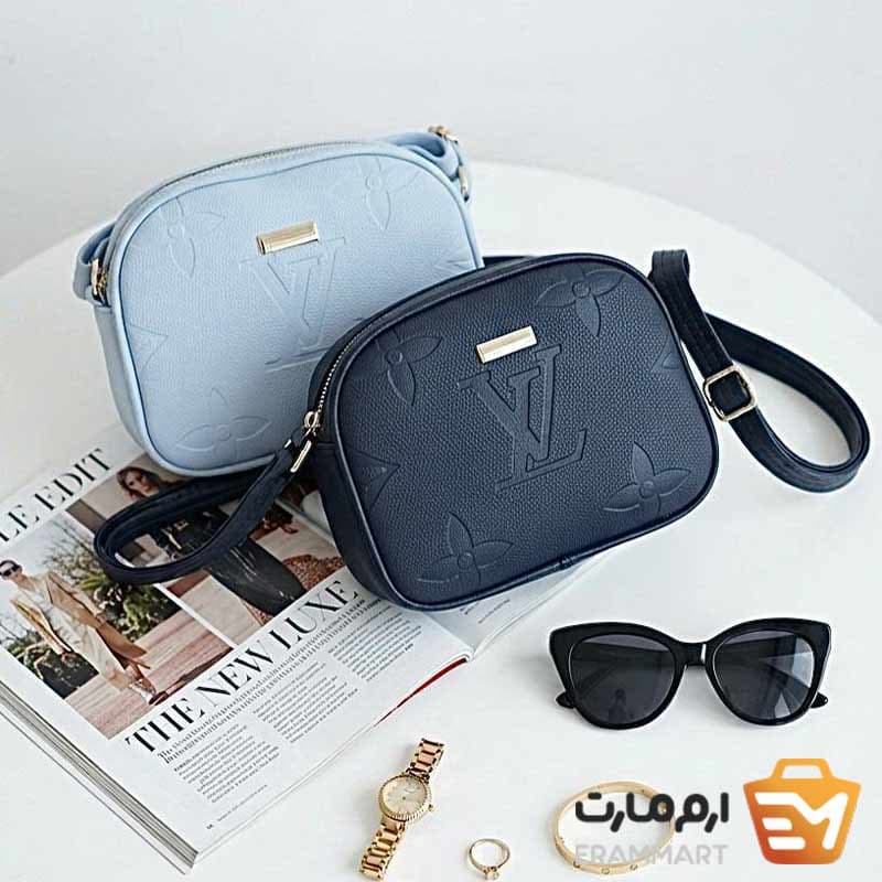 کیف پاسپورتی زنانه مدل LV درشت | ارم مارت — تصویر ۲