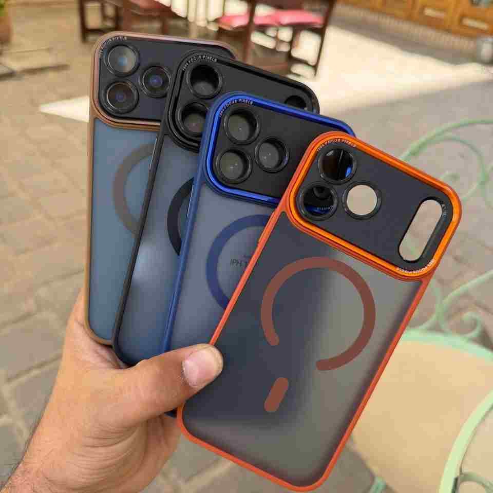 قاب Iphone 17 pro pixels case — تصویر ۶