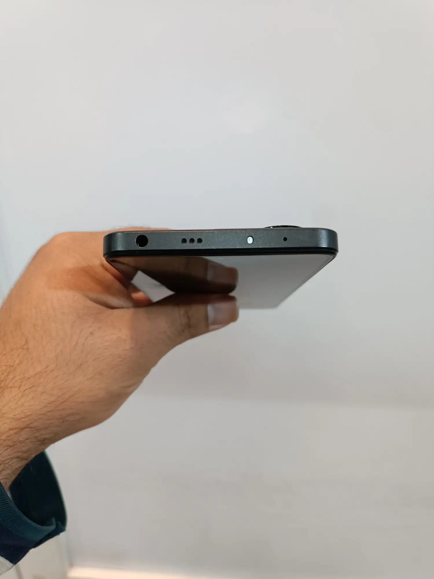 گوشی شیائومی Redmi Note 14 4G حافظه 256 رم 8 گیگابایت -استوک در حد نو — تصویر ۷
