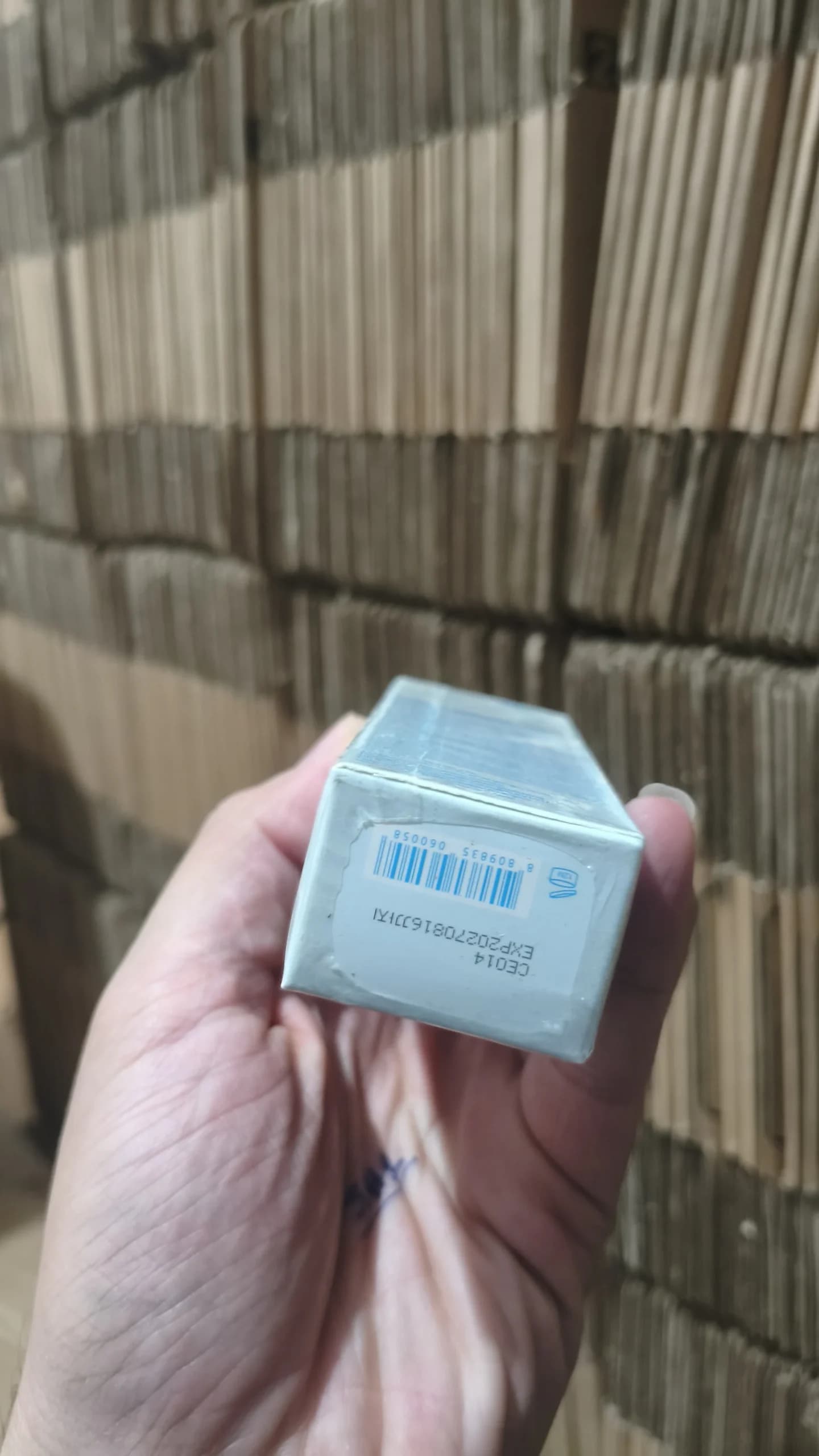 کرم ضد آفتاب آبرسان SPF50 حجم ۵۰ میلی لیتر — تصویر ۸