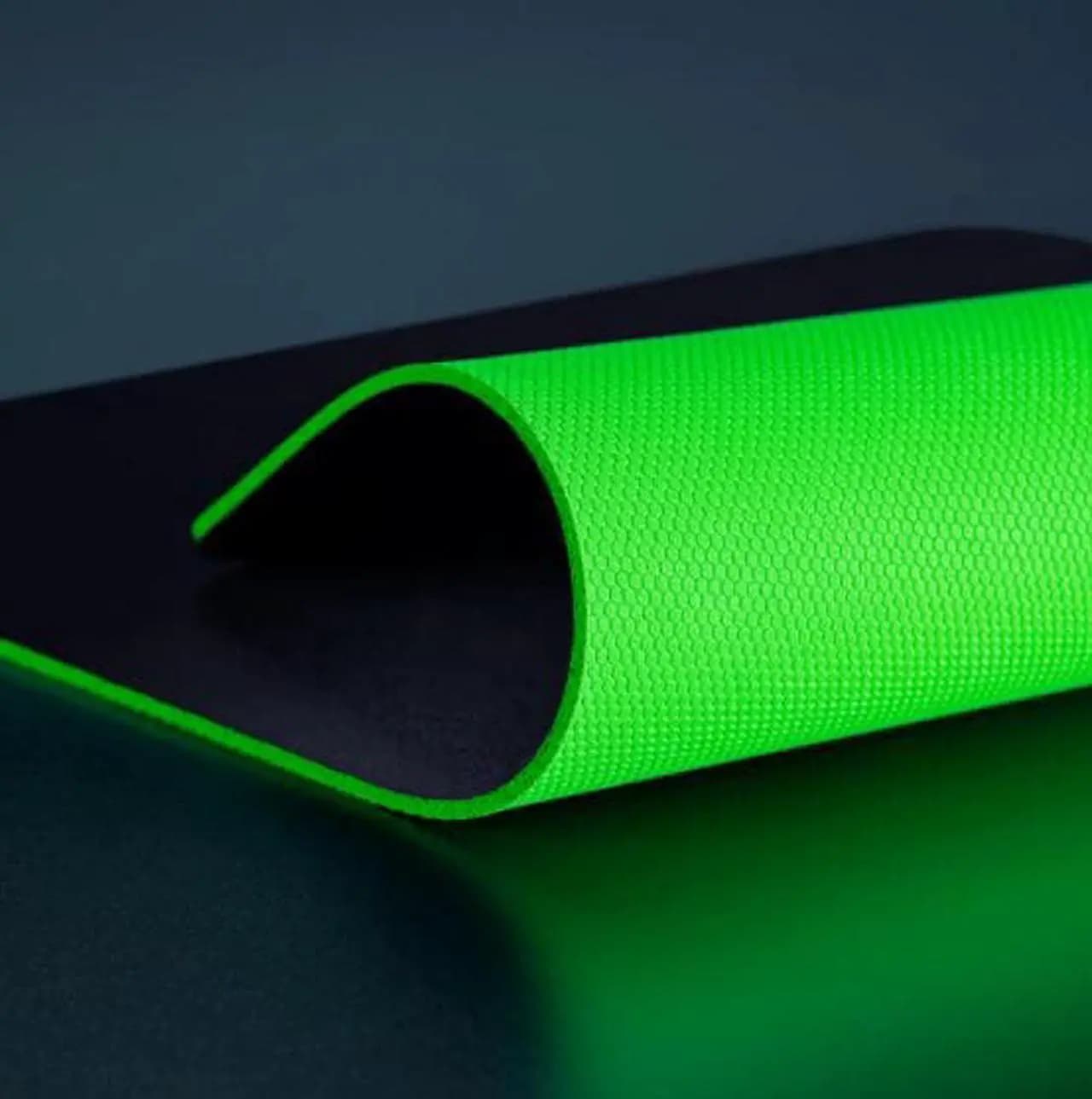 ماوس‌پد گیمینگ Razer Goliathus V3 – سایز XXL — تصویر ۱۲