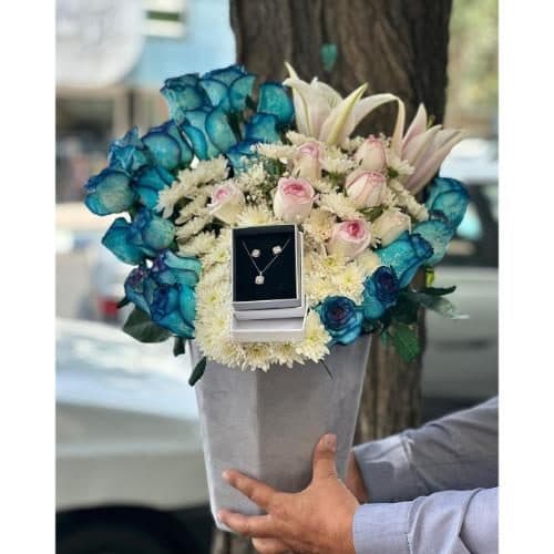 گل و هدیه برای روز آتشنشان pe705 — تصویر ۲