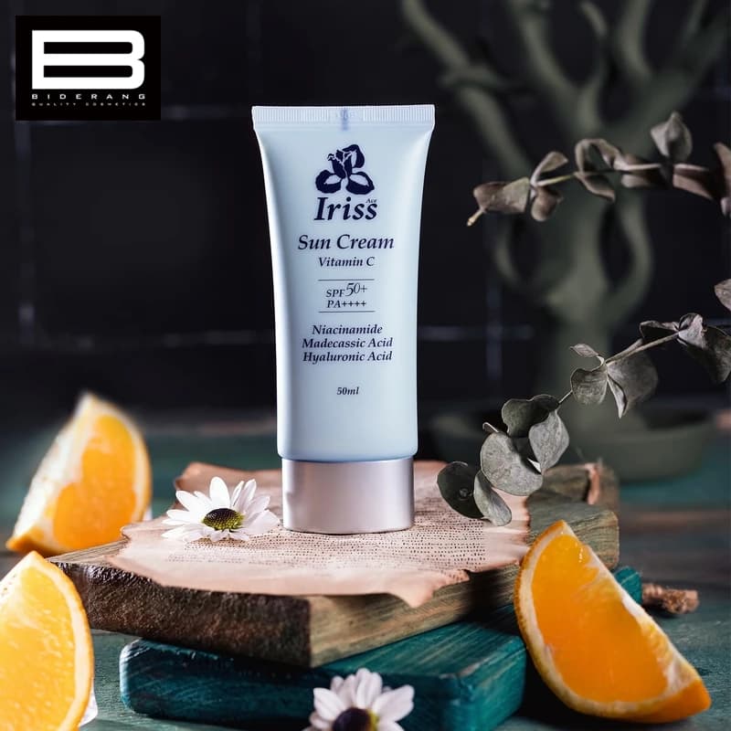 کرم ضد آفتاب بی رنگ آیریس آس با +SPF 50 مدل ویتامین سی حجم 50ml — تصویر ۲