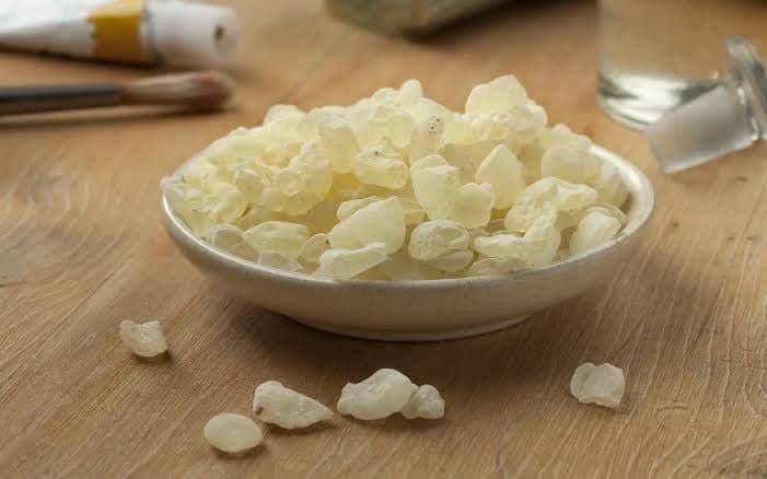 بخور مصطکی اصلی گیاهی حجم 100 گرم — تصویر ۲