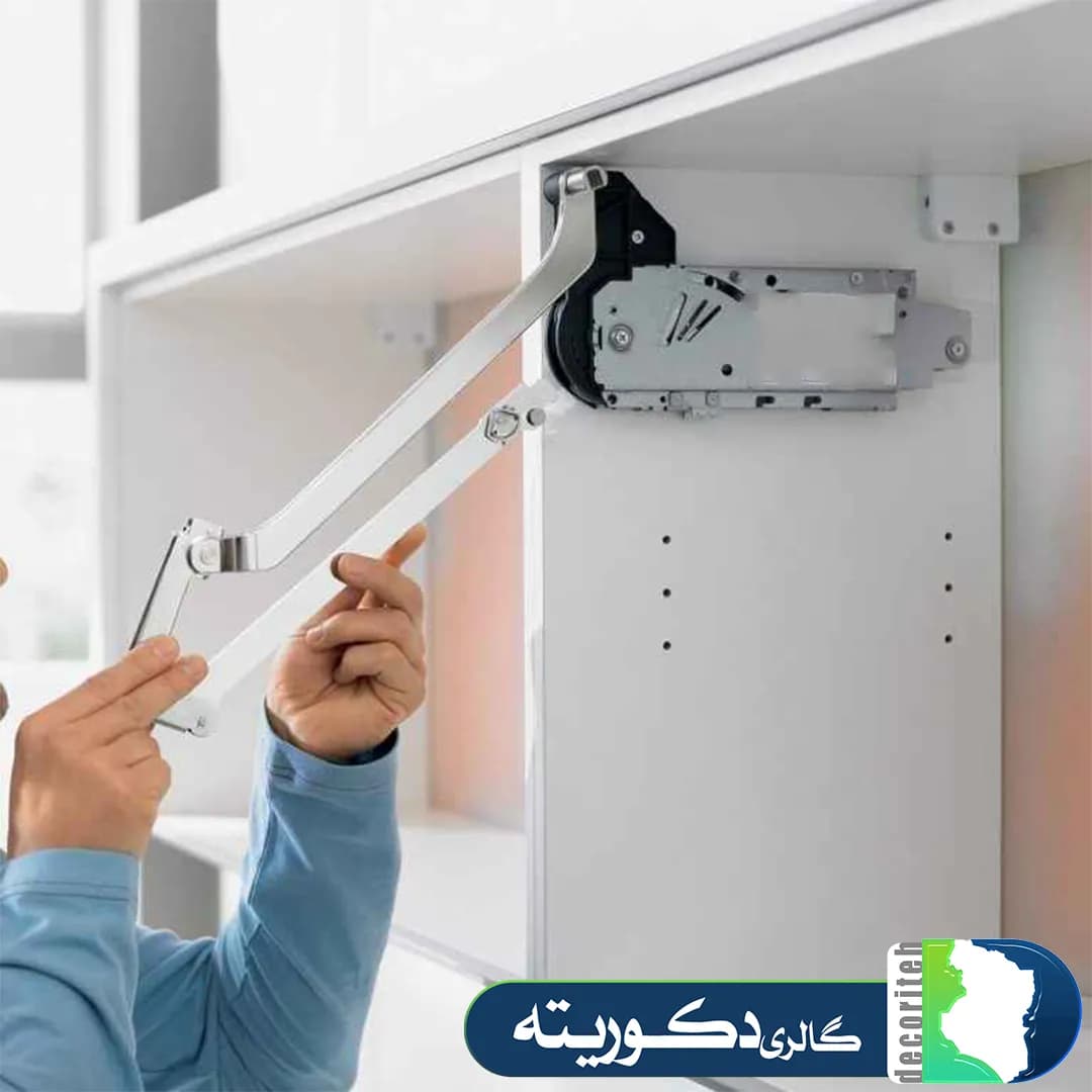 جک اتوبوسی کابینت بلو — تصویر ۳