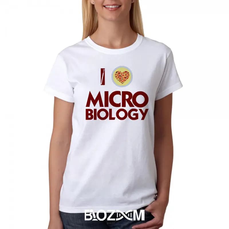 تیشرت طرح I Love Microbiology زیست شناسی – کد 134 — تصویر ۲