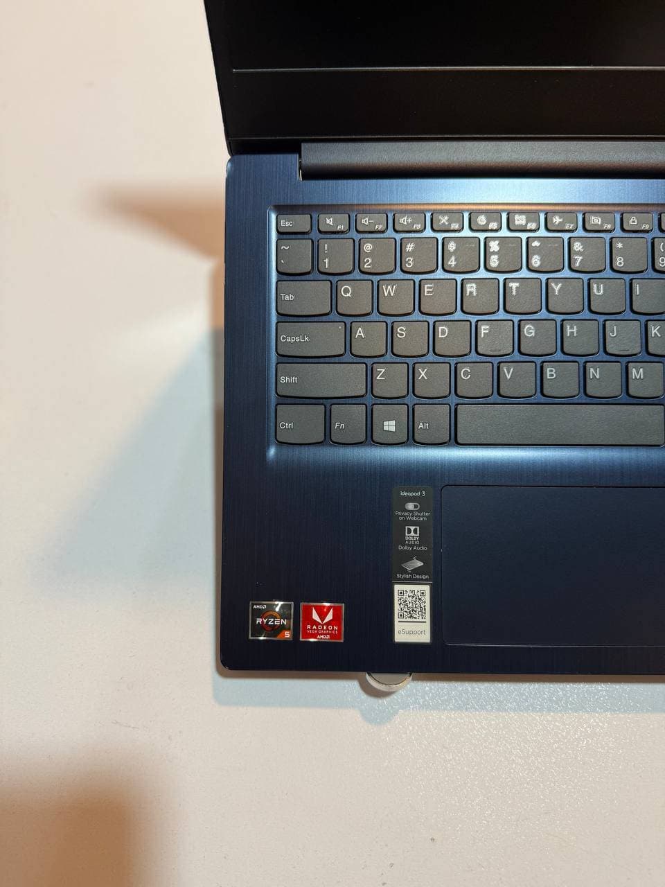 لپ تاپ کارکرده LENOVO ideapad 3- Ryzen 5-8GB-256GB-2GB — تصویر ۶