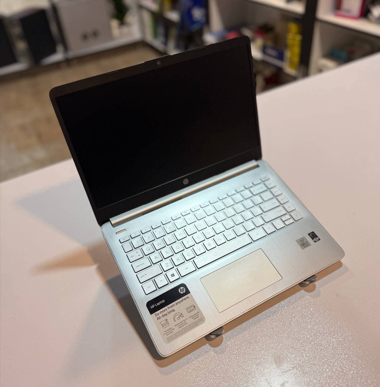 لپ تاپ کارکرده HP LAPTOP 14-dq1 -i7-16GB-256GB-8GB — تصویر ۸