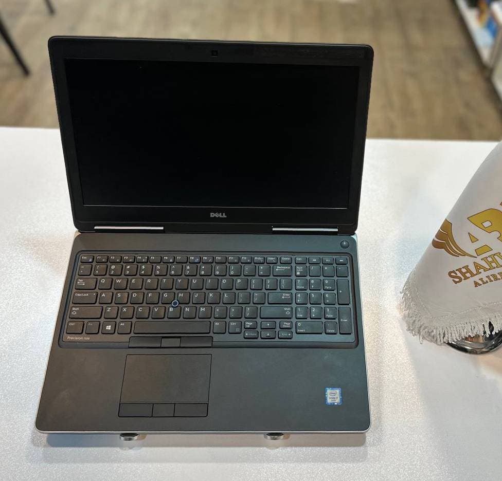 لپ تاپ کارکرده DELL PRECISION 7520 -i7-16GB-480GB-4GB — تصویر ۱۰