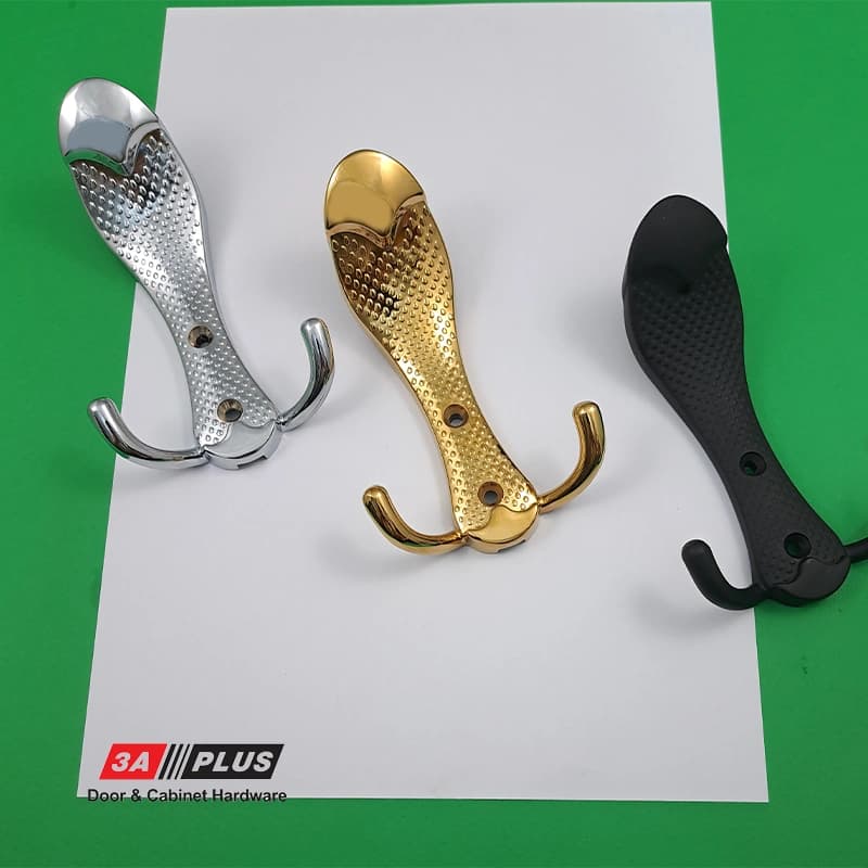قلاب آویز لباس کد L920 — تصویر ۳