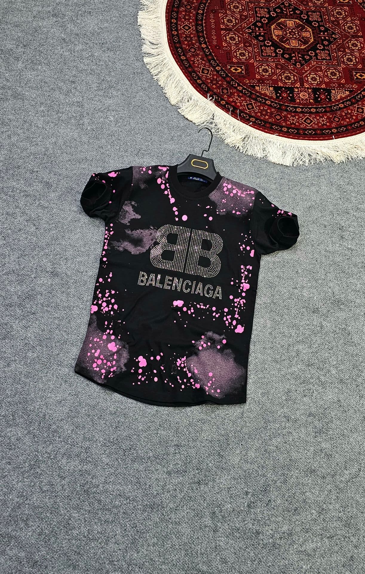 تیشرت بالنسیاگا bb