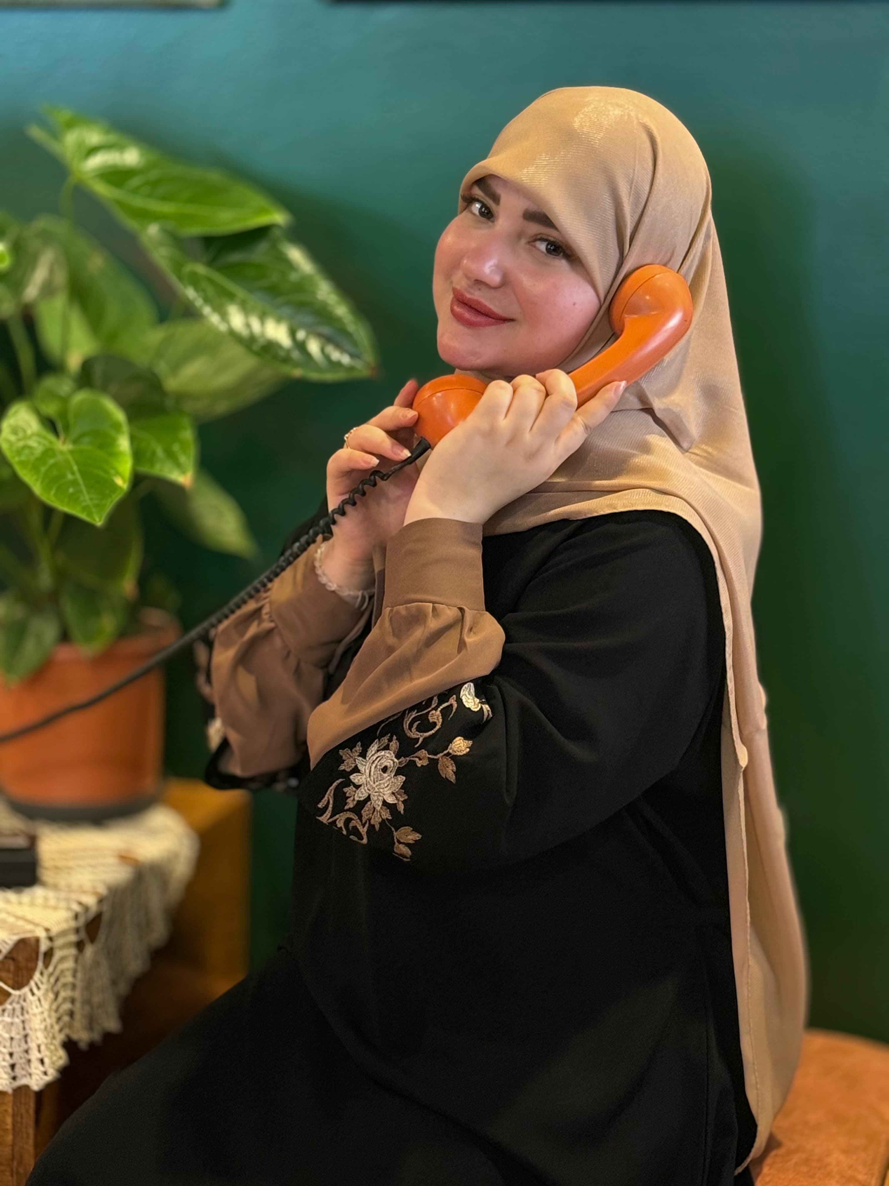 عبا گل دوزي آذين