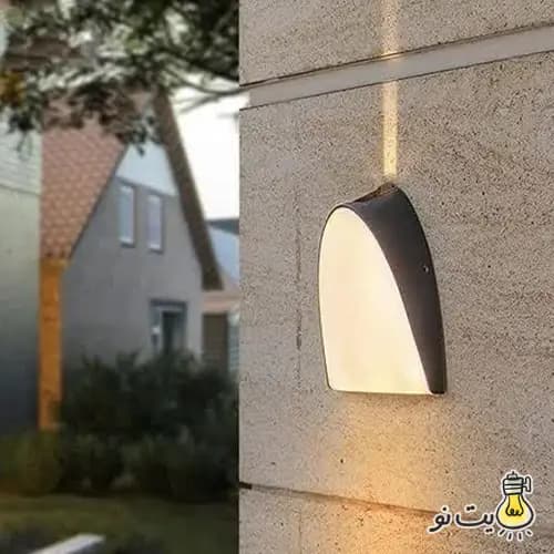چراغ دیواری مثلثی ضدآب — تصویر ۳
