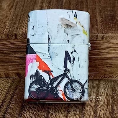 فندک زیپو اورجینال آمریکایی مدل 48215/49352 طرح Zippo Design — تصویر ۲