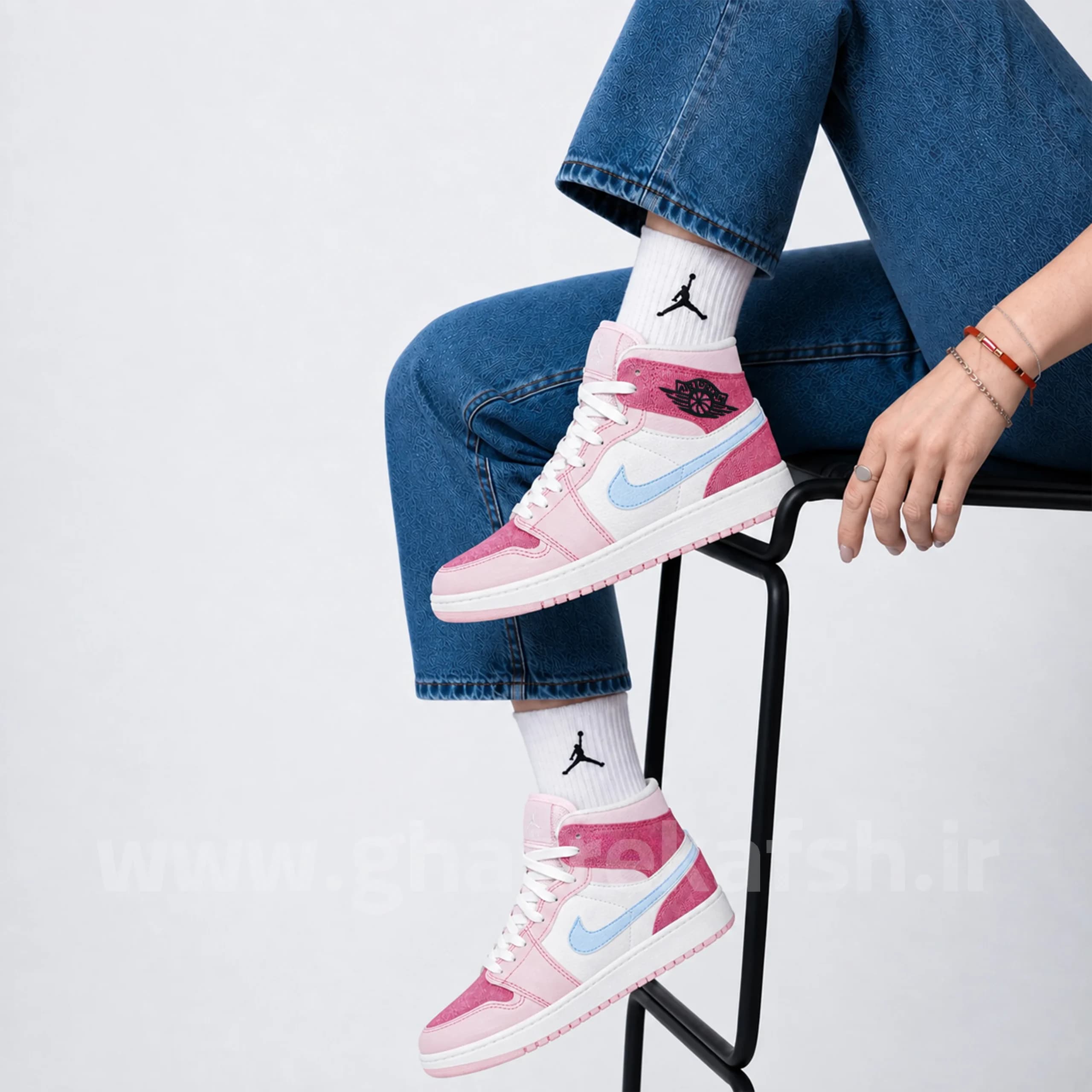 کتونی نایک جردن Jordan 1 ساقدار زنانه رنگ صورتی کد 2883