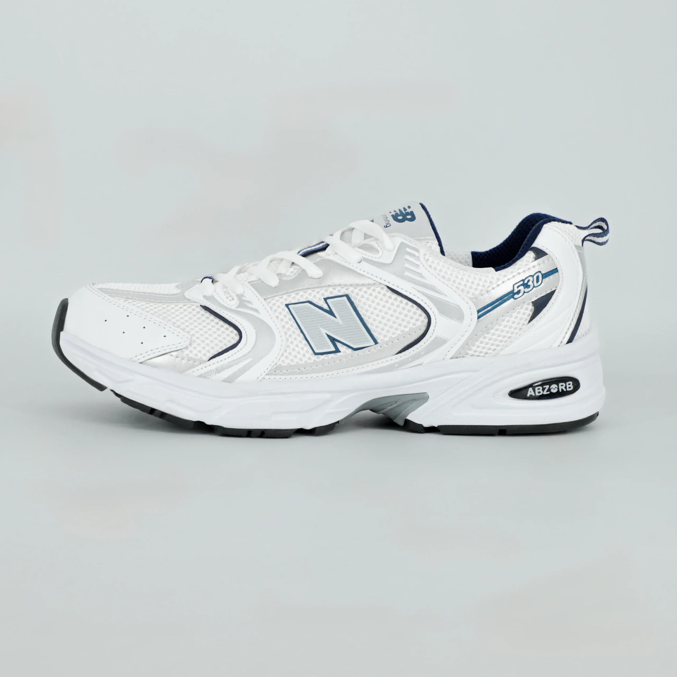 کفش کتونی نیوبالانس New Balance 530 مردانه رنگ سفید سرمه ای کد 1413 — تصویر ۹