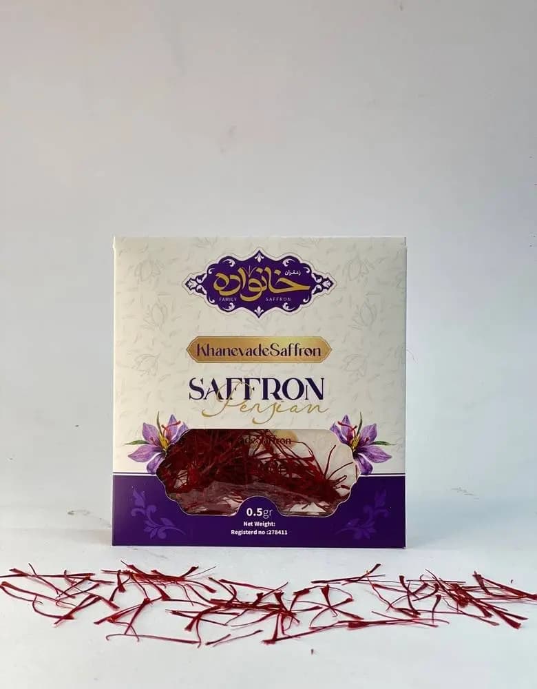 زعفران سوپر نگین درجه یک اصل قاینات نیم گرم پاکت