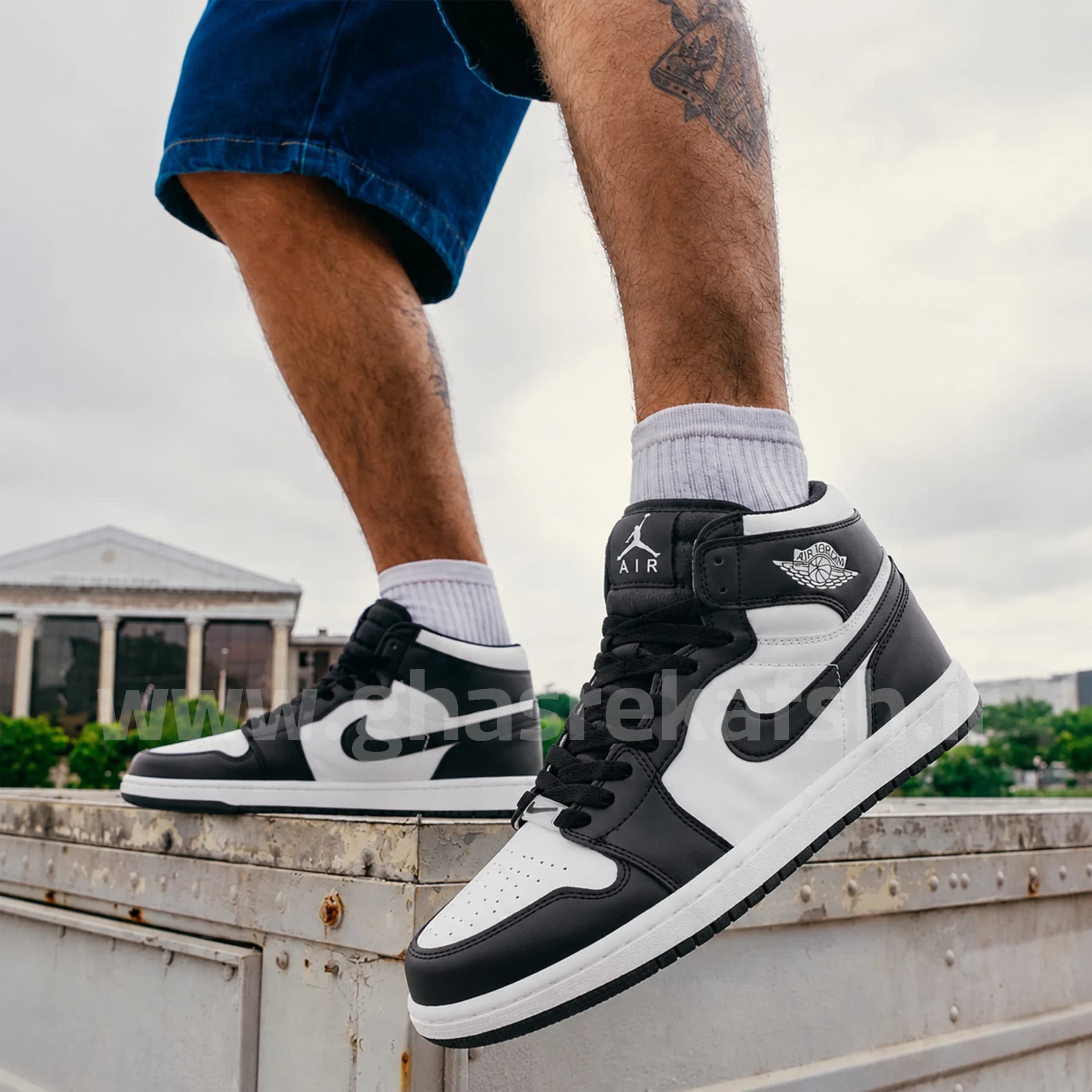 کتونی نایک جردن وان JORDAN 1 مردانه ساقدار رنگ مشکی سفید کد 2870 — تصویر ۶