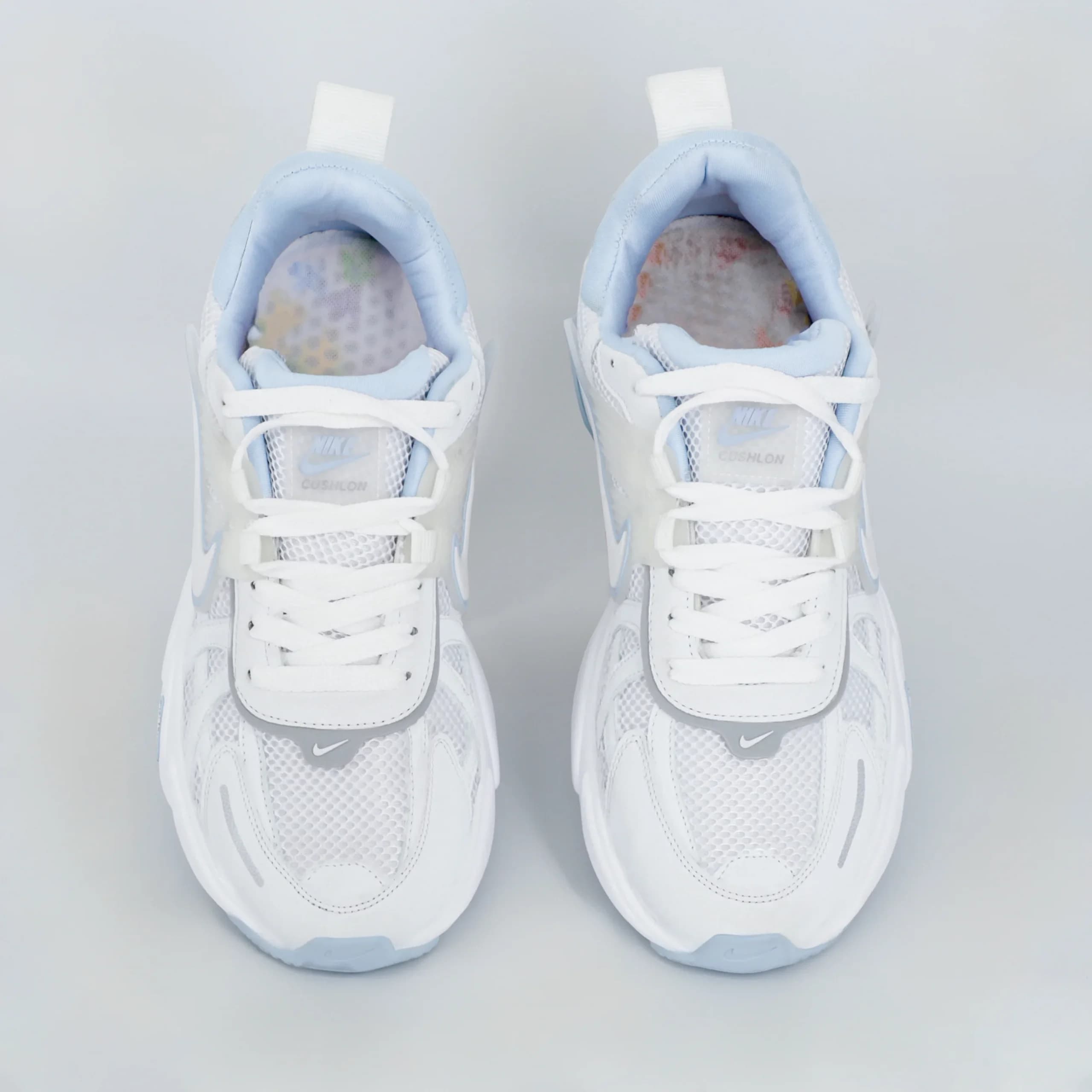 کفش کتونی مردانه نایک وی تو کی nike V2K رنگ سفید آبی کد 2799 — تصویر ۱۰