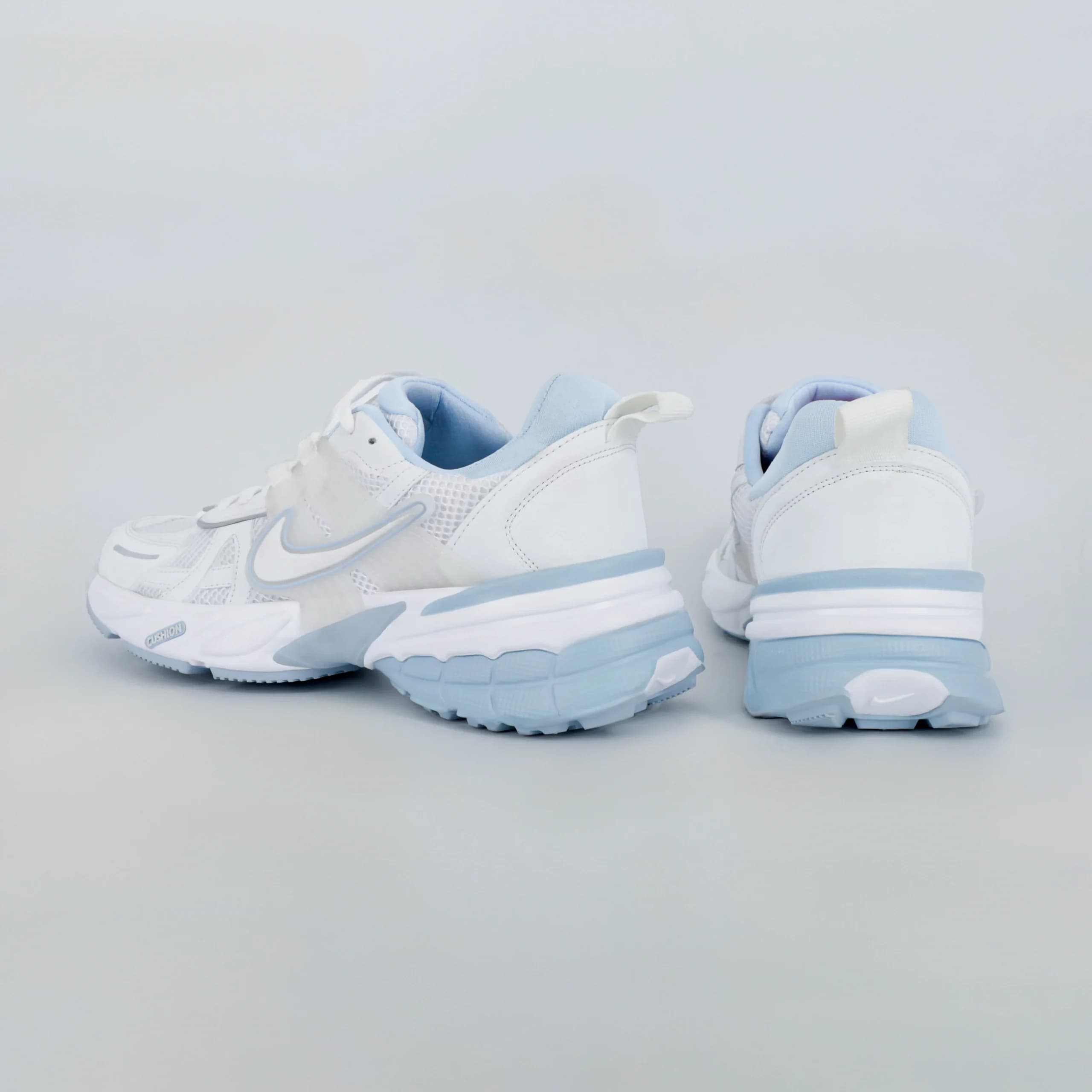 کفش کتونی مردانه نایک وی تو کی nike V2K رنگ سفید آبی کد 2799 — تصویر ۳