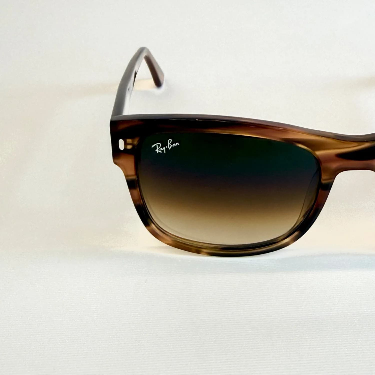 عینک آفتابی ریبن RayBan مدل rb4428 — تصویر ۹