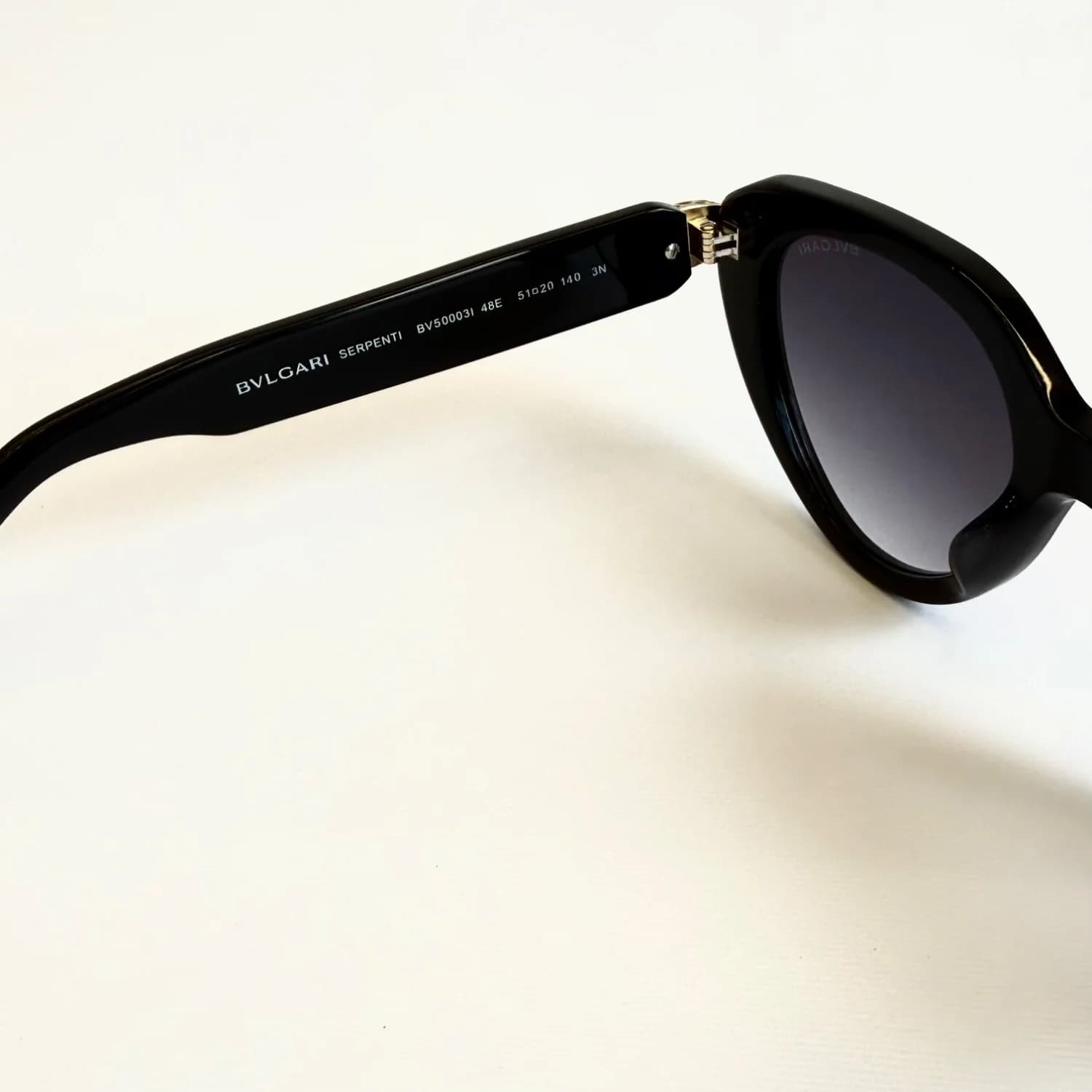 عینک آفتابی بولگاری bvlgari مدل bv50003i — تصویر ۶