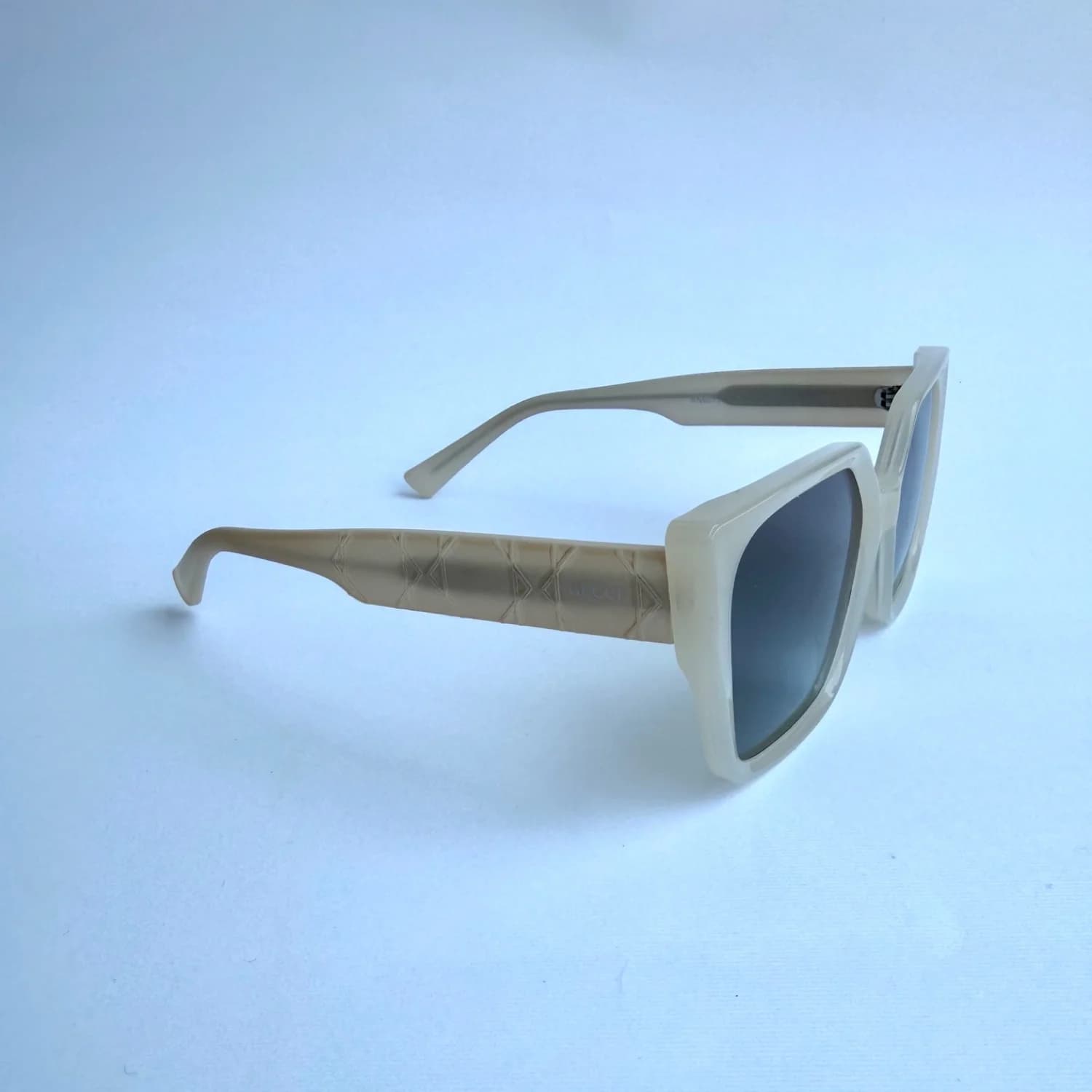 عینک آفتابی گوچی Gucci مدل rn9013 — تصویر ۶