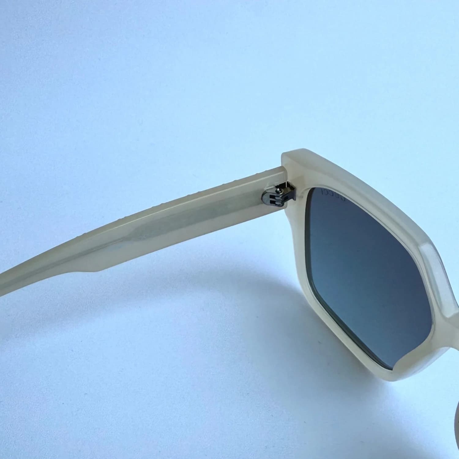 عینک آفتابی گوچی Gucci مدل rn9013 — تصویر ۴