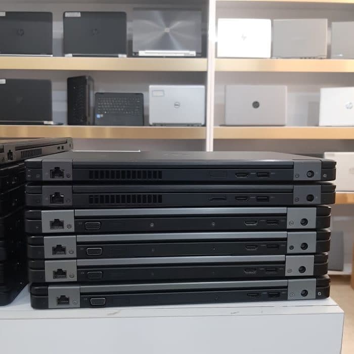 لپ تاپ اِستوک Dell Latitude 5490\\ram8\hard256ssd\پردازنده i5 — تصویر ۶