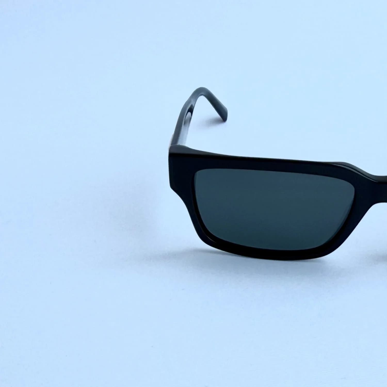 عینک آفتابی تی فانی Tiffany & Co مدل 4226U — تصویر ۱۰