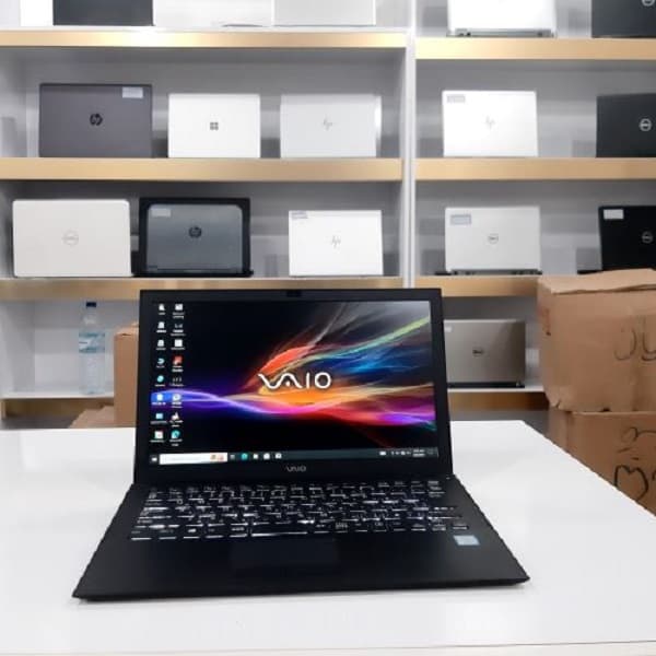 لپ تاپ اِستوک core i3\SONY VAIO\نسل شیش\ram16\hard256ssd\ — تصویر ۹