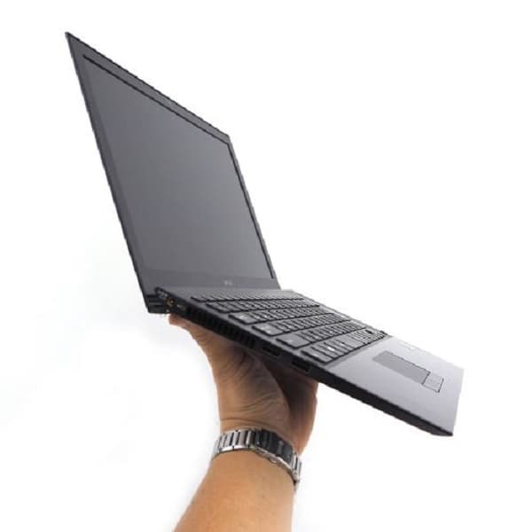 لپ تاپ اِستوک core i3\SONY VAIO\نسل شیش\ram16\hard256ssd\ — تصویر ۶