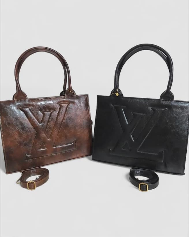 کیف زنانه چرم کلاسیک اداری وارداتی کد0038