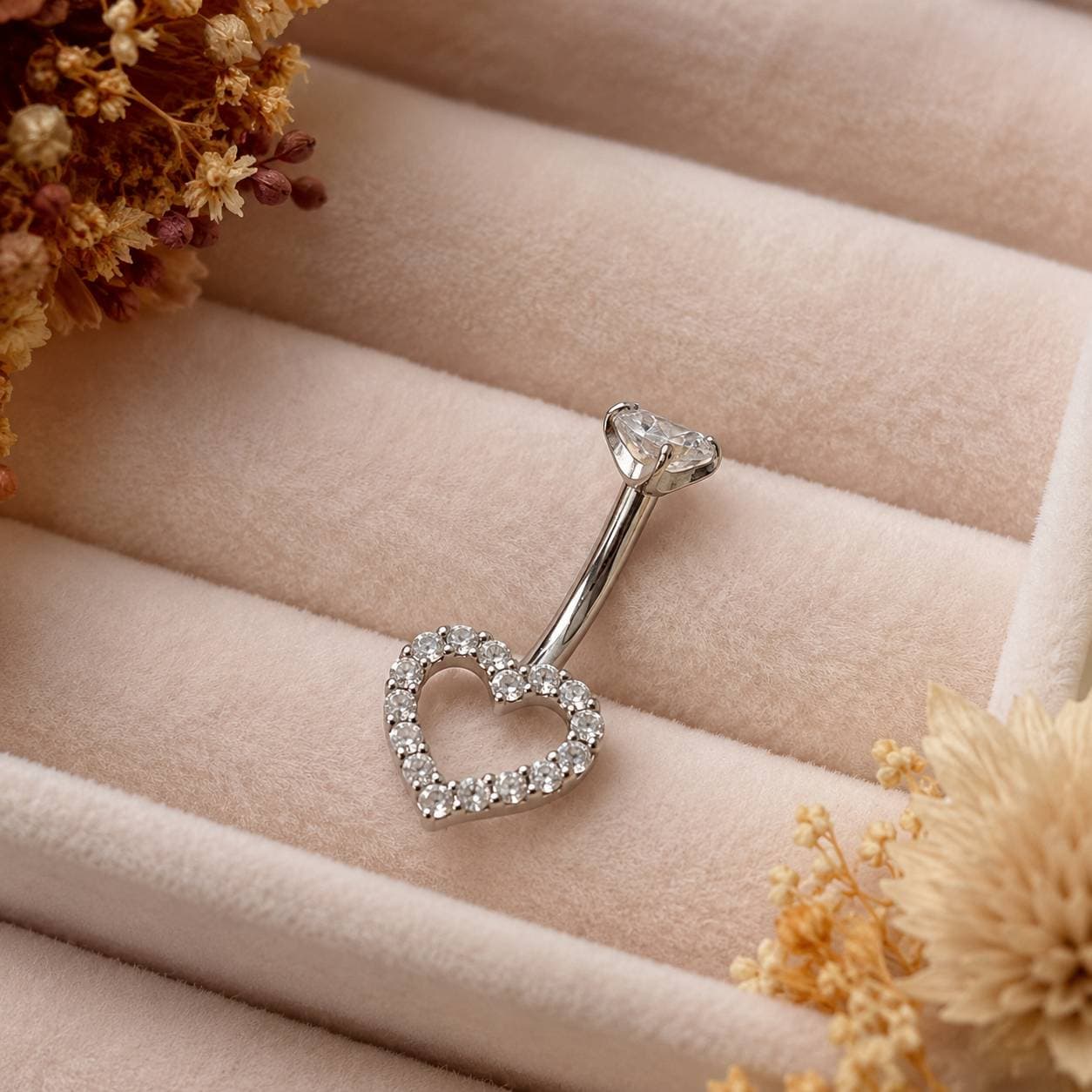 پیرسینگ ناف (تیتانیومی) قلب نگیندار مدل Crystal Heart — تصویر ۴