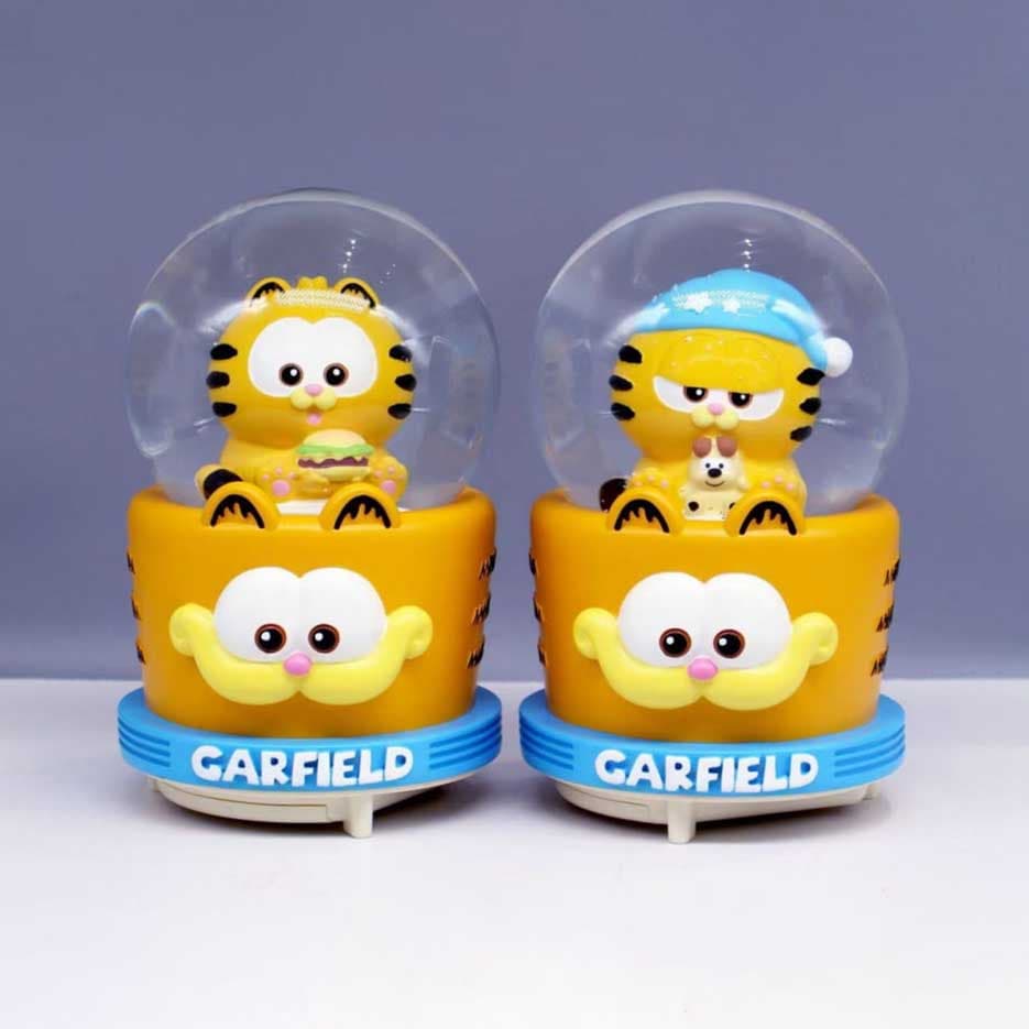 گوی موزیکال برفی چراغ دار مدل بزرگ فول پمپی باتری خور طرح گارفیلد Garfield – طرح همبرگر بدست زرد — تصویر ۴