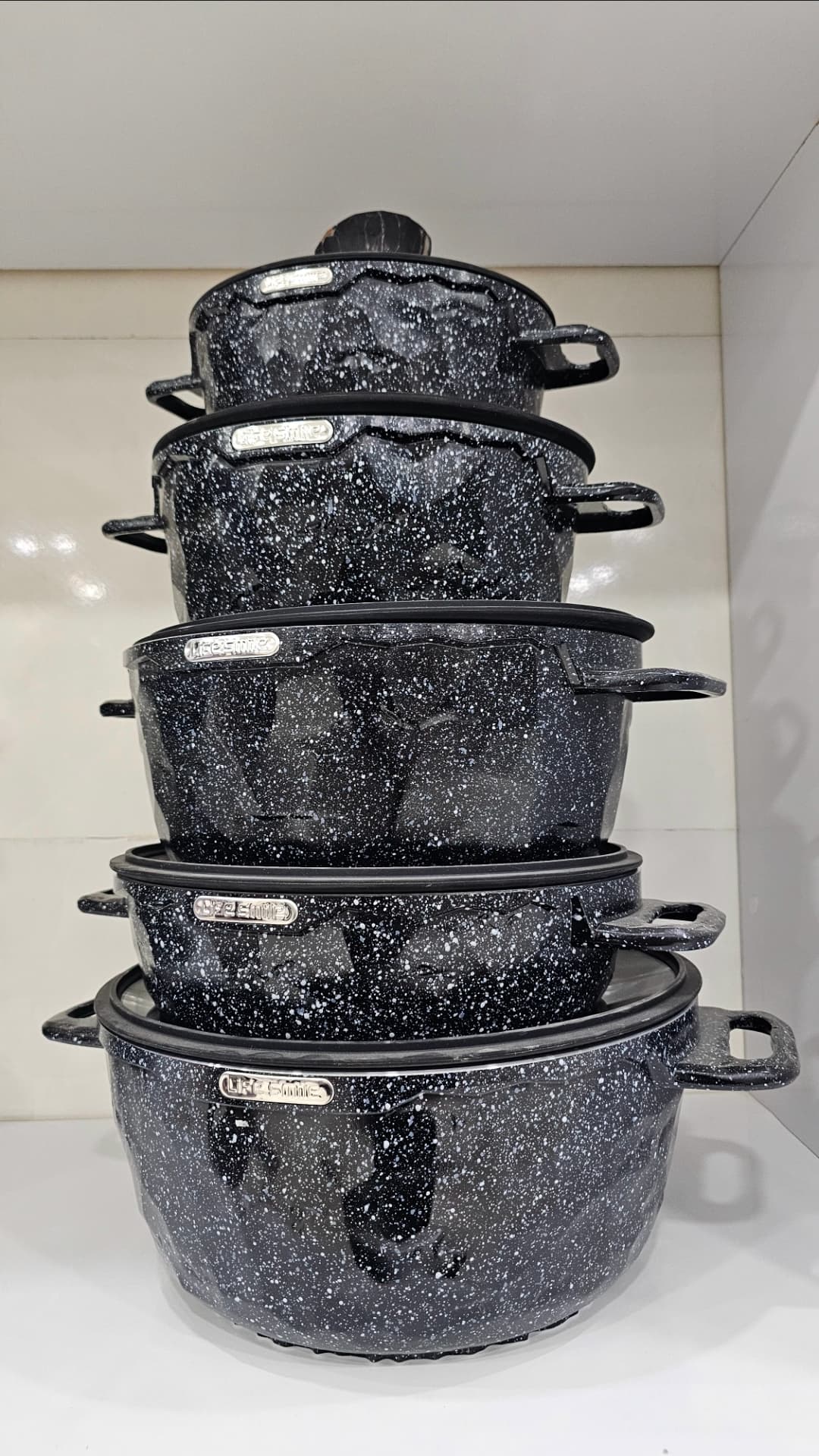 سرویس قابلمه گرانیتی لایف اسمایل 10 پارچه طرح سنگ مدل ST10-BLACK — تصویر ۶