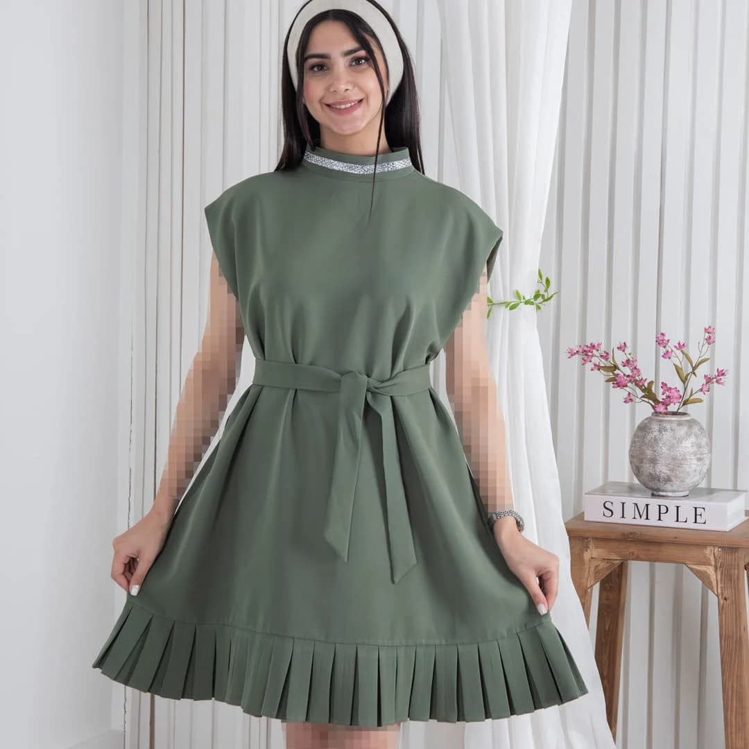 سارافون واید پایین پلیسه یقه نگینDIANA — تصویر ۱۰