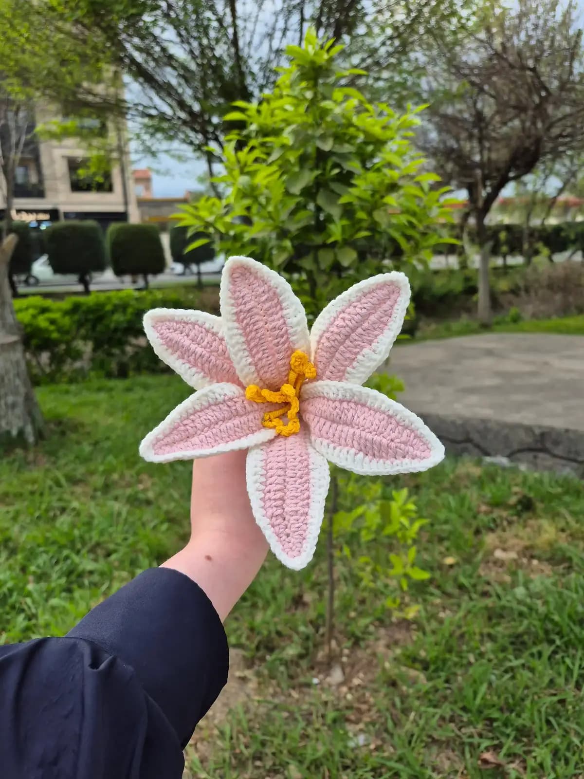 گل بافتنی لیلیوم — تصویر ۱۰