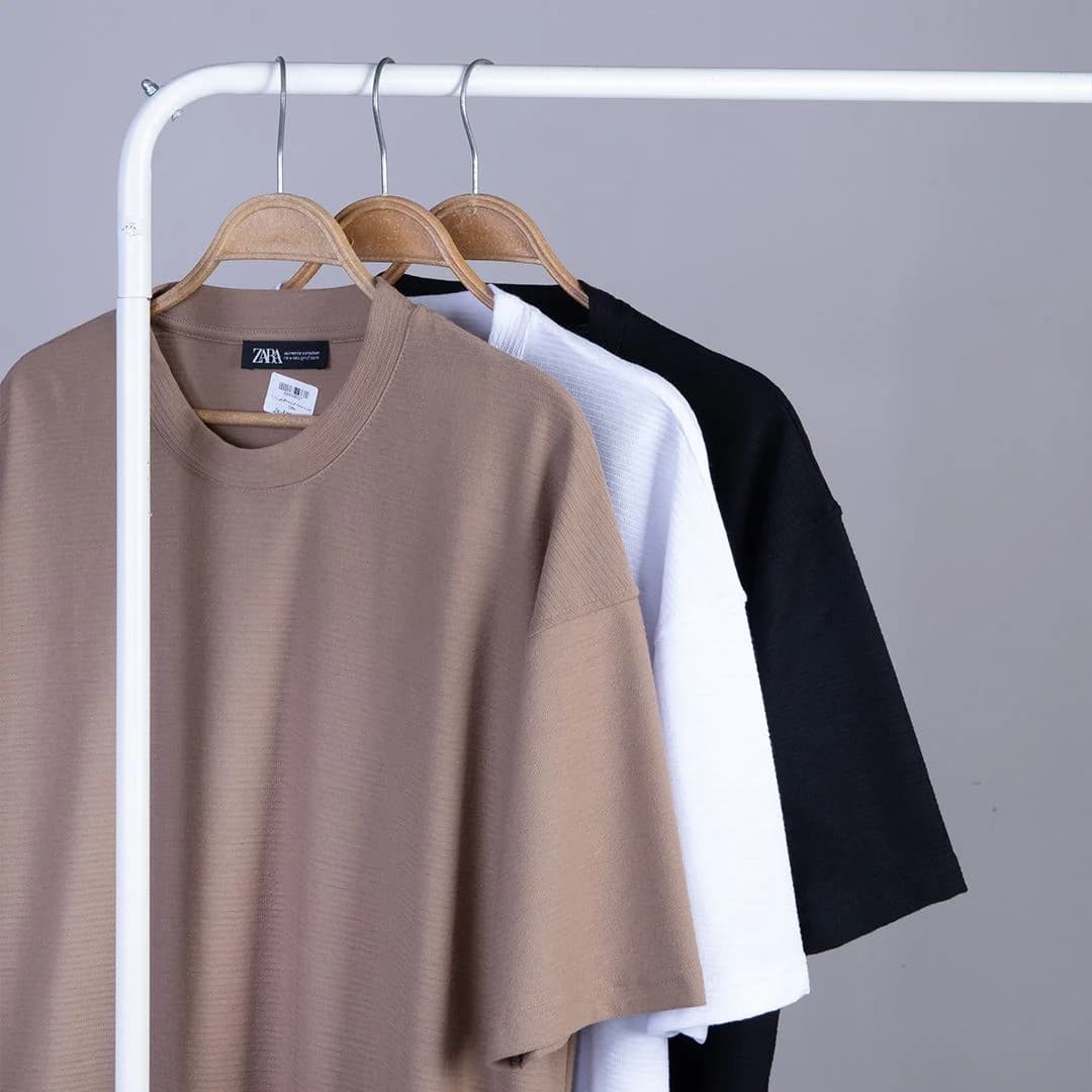 تیشرت مردونه طرح بیسکویتی راه راه ZARA — تصویر ۲