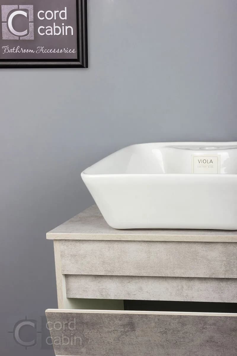 روشویی کابینتی و آینه باکس طرح طوسی پتینه مربع ویولا — تصویر ۷