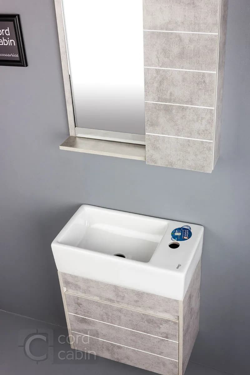 روشویی کابینتی و آینه باکس طرح آندره طوسی پتینه سینا — تصویر ۶