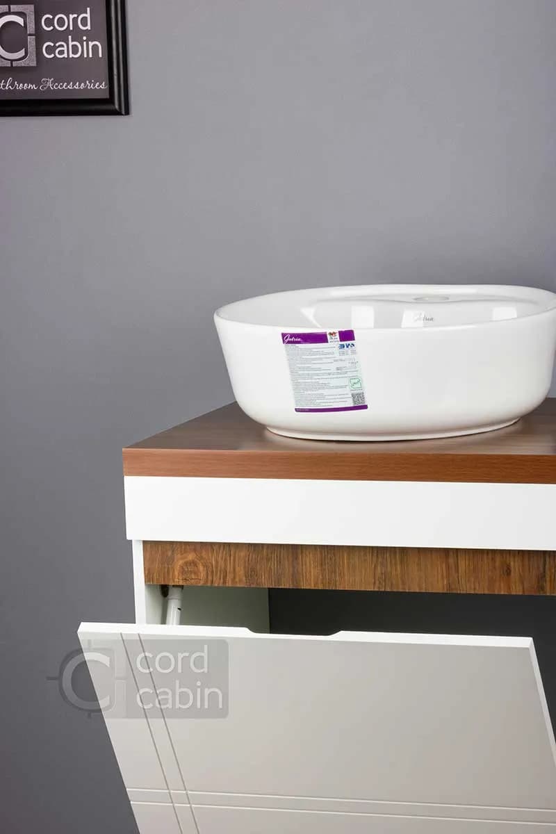 روشویی کابینتی و آینه باکس طرح پرشین سفید چوب گرد گاتریا سفید — تصویر ۲