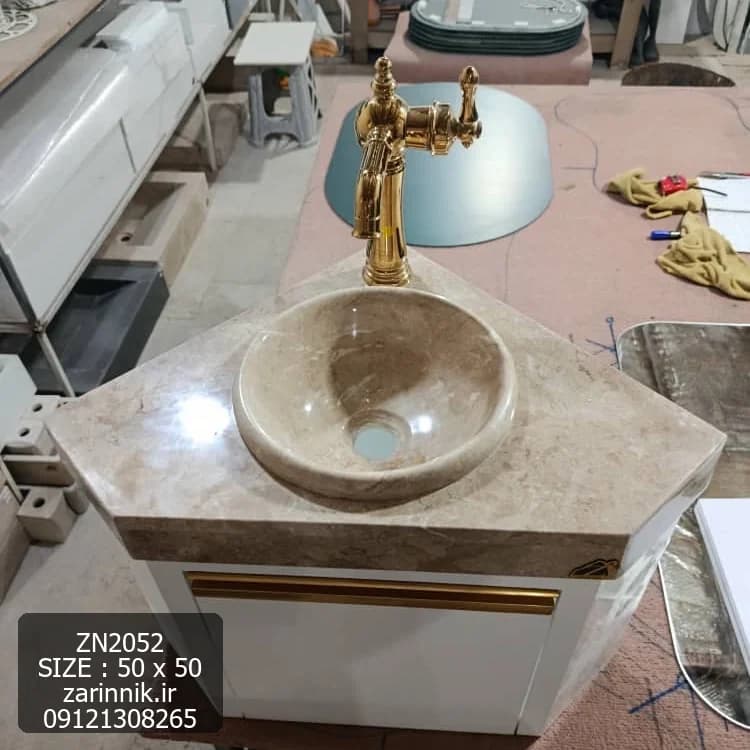 روشویی سنگی کابینتی کنجی دیواری سایز 50*50 سفید طلایی زرین نیک کد ZN2052 — تصویر ۵