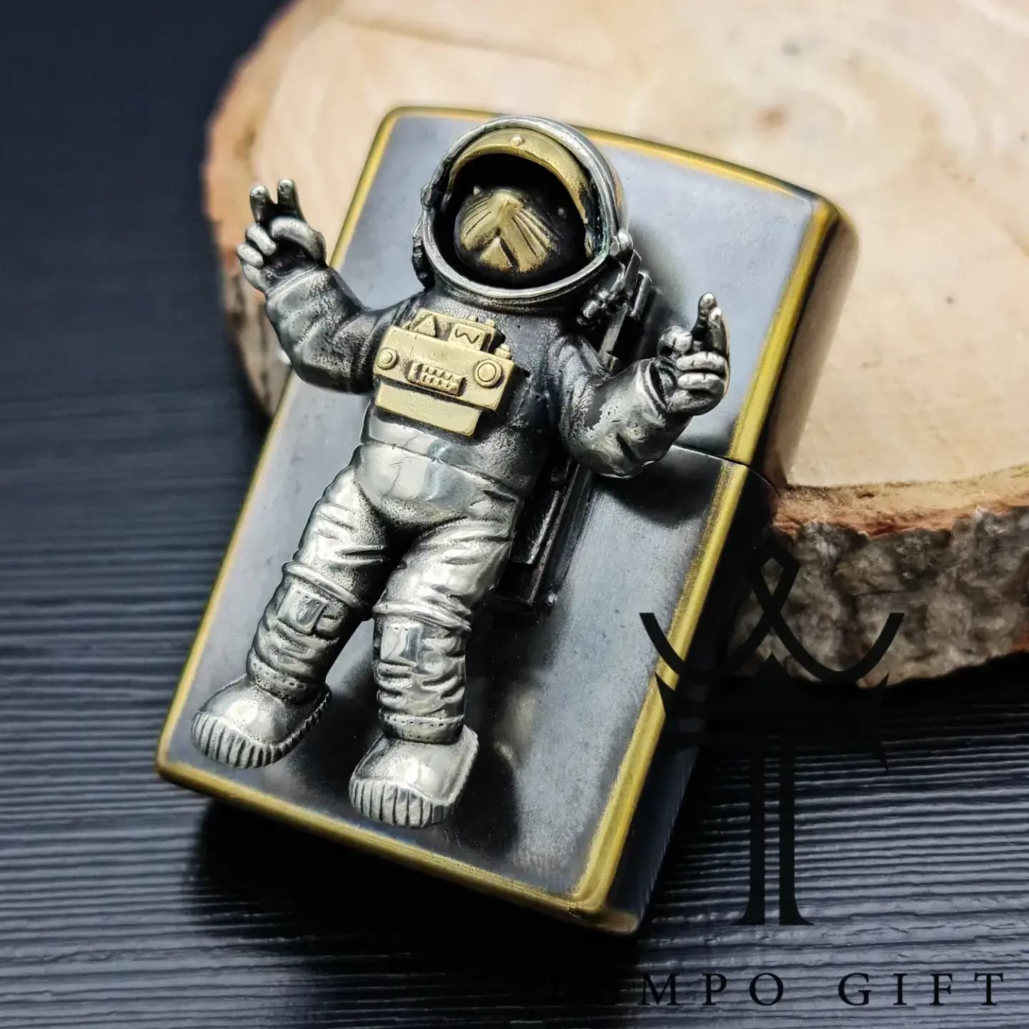 فندک بنزینی زیپو ZIPPO کلکسیونی موش فضانورد