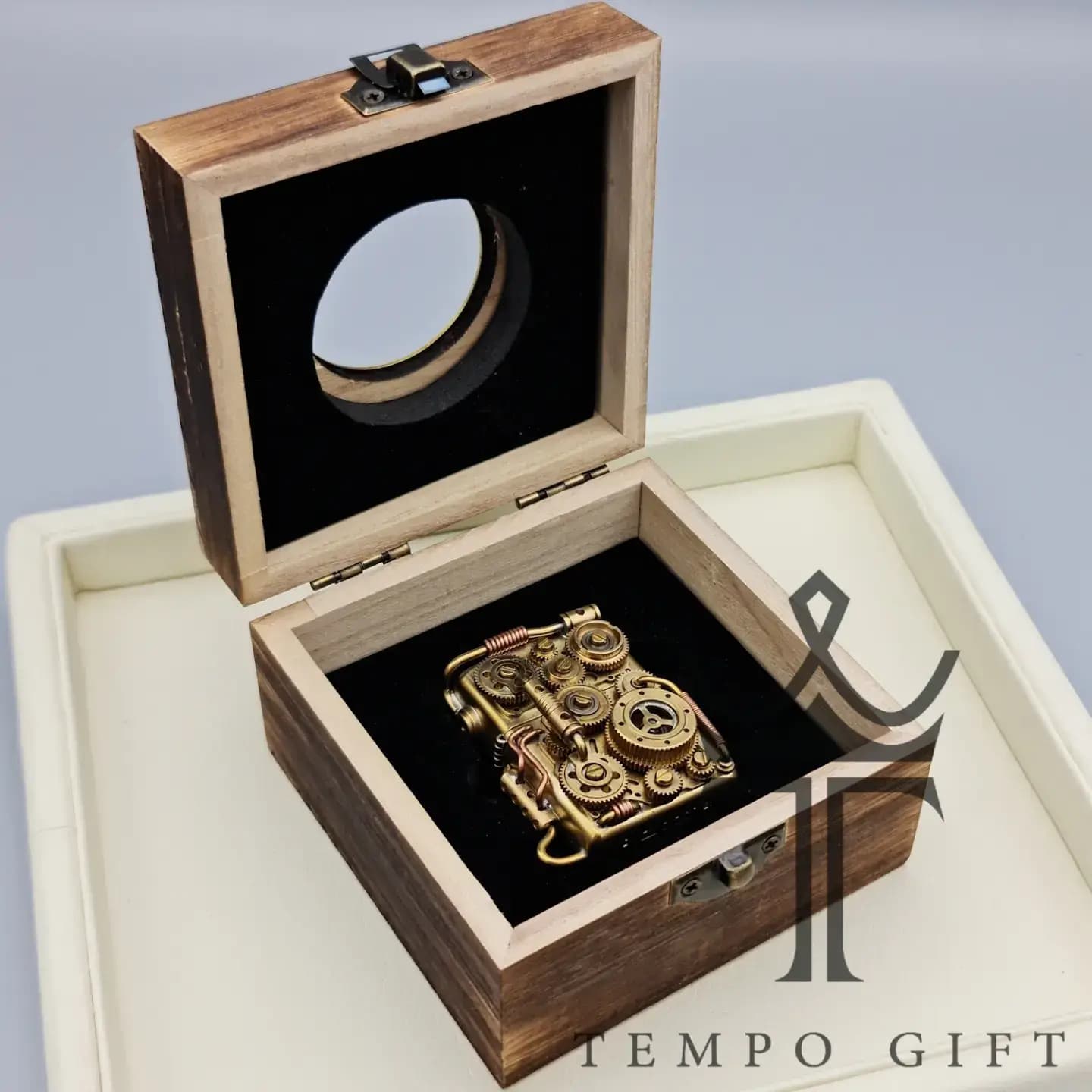 فندک زیپو ZIPPO بنزینی اصل کلکسیونی — تصویر ۹