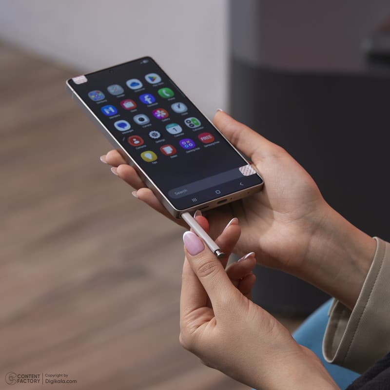 گوشی موبایل سامسونگ مدل Galaxy S25 Ultra دو سیم کارت ظرفیت 512 گیگابایت و رم 12 گیگابایت – به همراه شارژر 45 واتی سامسونگ — تصویر ۶
